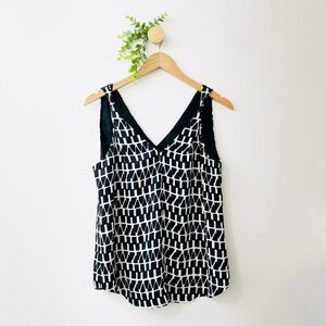 Banana Republic Black Printed Twist Straps Camisole Tank
